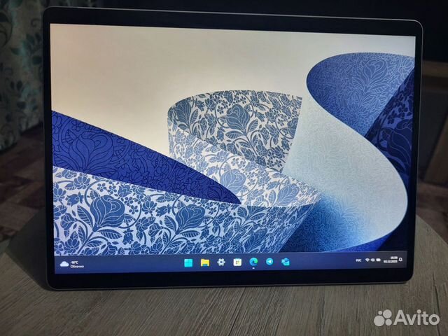 Microsoft Surface Pro 8 256гб объявление продам