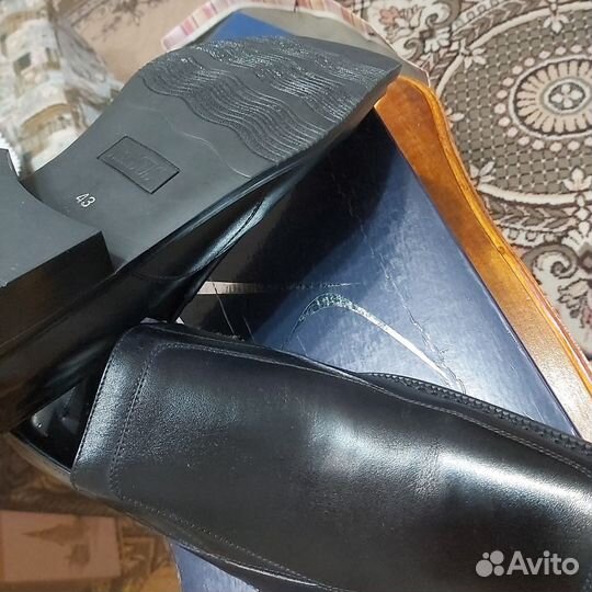 Туфли мужские 43 размер италия новые