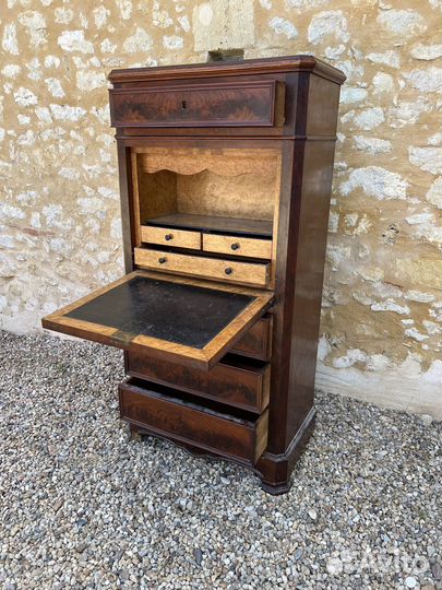 Комод секретер