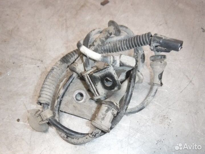 Датчик abs передний левый Hyundai Solaris G4FC