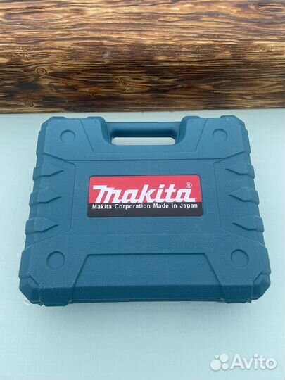 Шуруповерт makita DF331 12V С набором