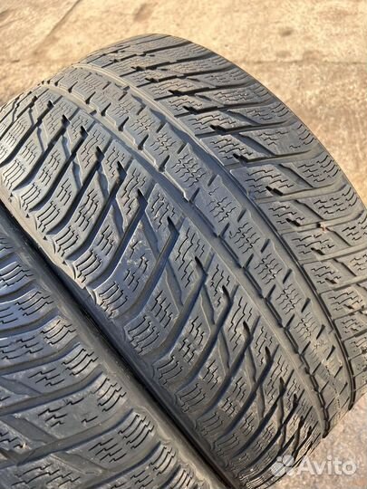 Nokian Tyres WR SUV 295/35 R21 107V