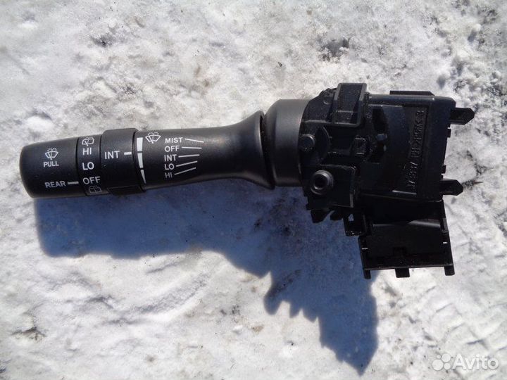 Гитара левая Toyota Corolla Fielder ZRE142 2ZR-FE