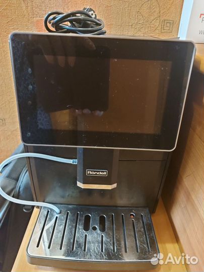 Продаю кофемашину Rondell