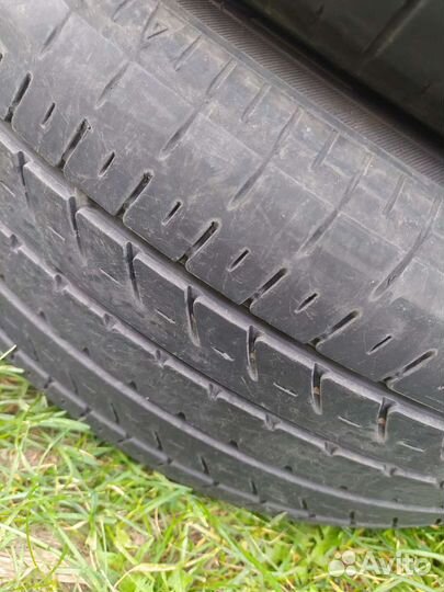 Toyo Proxes R1-R 235/50 R18