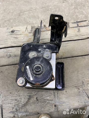 Блок насос контр. ABS Nissan Murano Z50