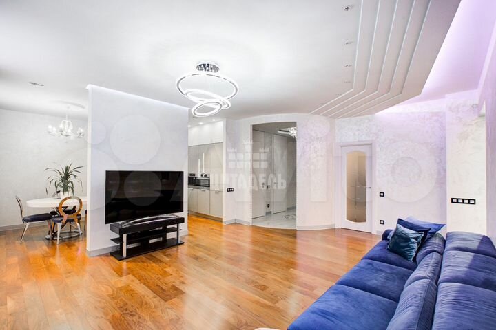 3-к. квартира, 115 м², 3/23 эт.