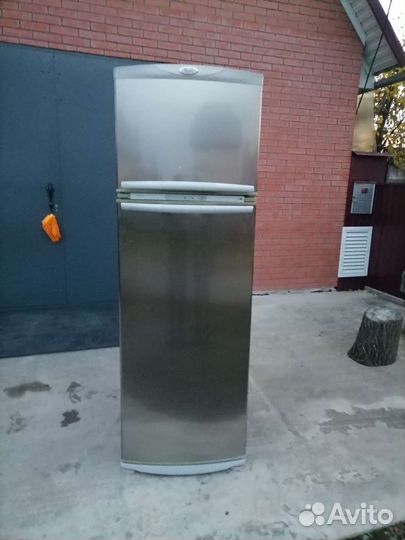 Холодильник whirlpool