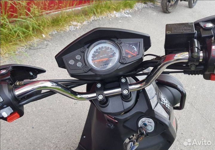 Скутер X-motors smart II PRO