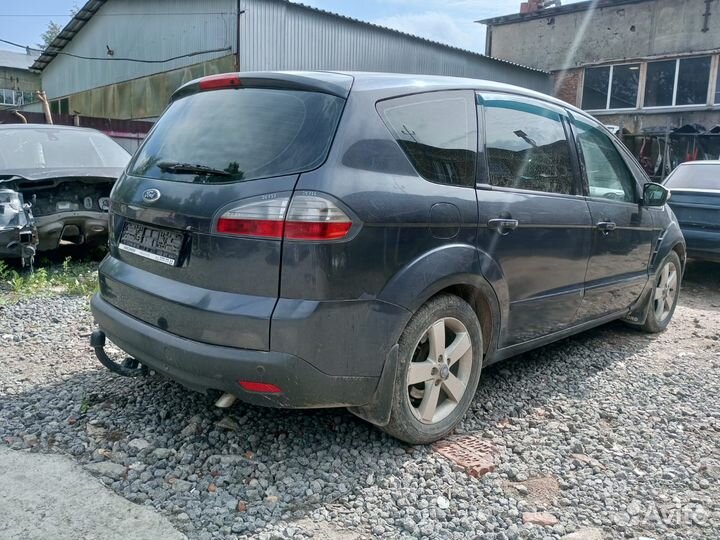В разборе Ford S-MAX 2.3 duratec-HE 2008