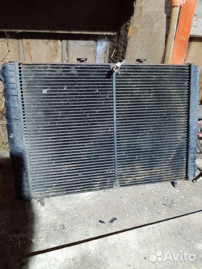 Радиатор на Волгу