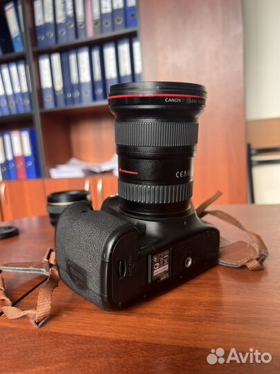 Объектив canon EF 16-35 mm