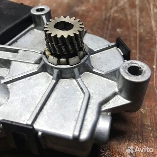 Ремкомплект Шестерня люка BMW Mercedes