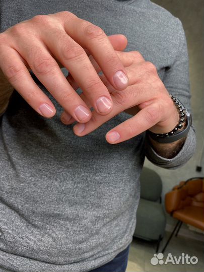 Маникюр,педикюр, наращивание ногтей