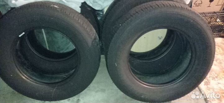 Bridgestone Dueler A/T 265/65 R17