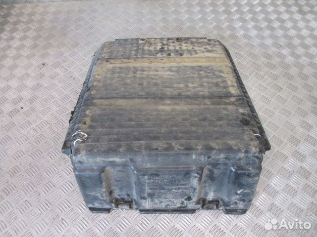 Крышка ящика акб DAF 1693113
