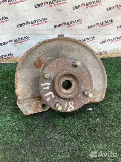 Кулак поворотный передний правый Mitsubishi Lancer