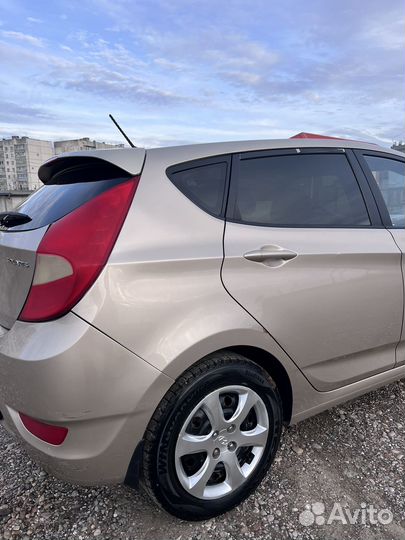 Hyundai Solaris 1.6 AT, 2013, 191 000 км