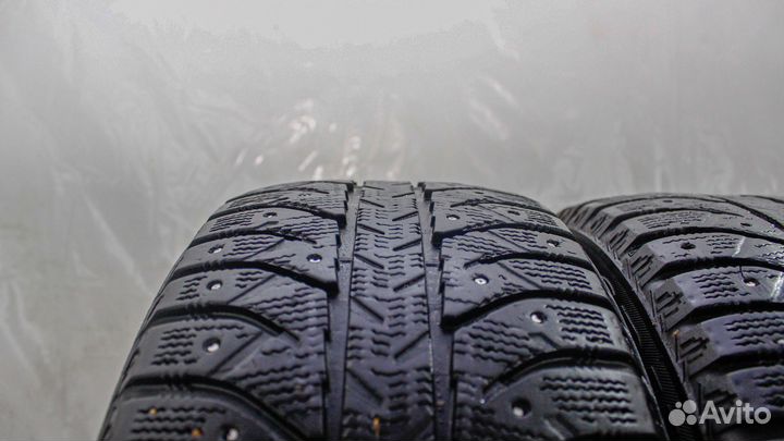 Bridgestone Ice Cruiser 7000 205/55 R16 91T