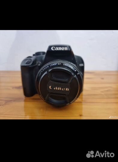 Фотоаппарат Canon eos 1000d +вспышка +обьективы