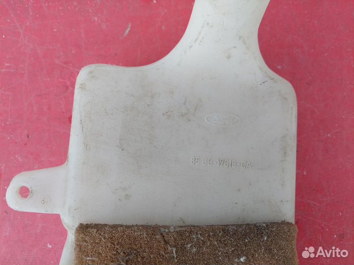 Бачок омывателя Ford Scorpio