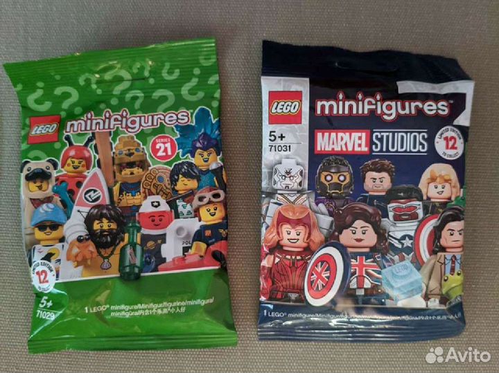 Lego minifigures