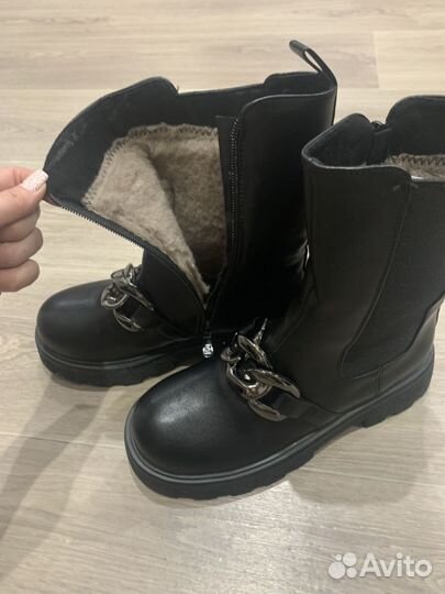 Ботинки женские