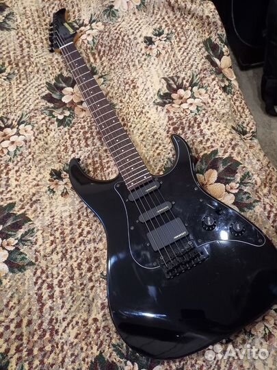 Электрогитара Fernandes Japan Strat