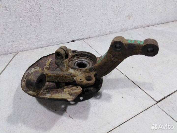 Кулак передний правый Чери