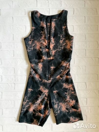 Комбинезон спортивный