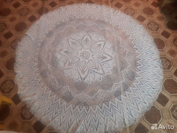 Скатерть для круглого стола