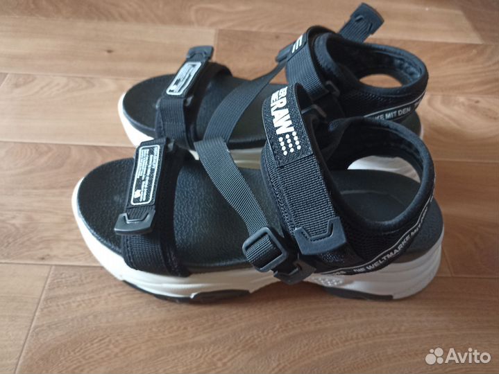 Сандалии женские 38 размер