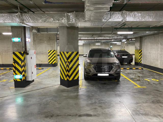 Машиноместо, 15 м²