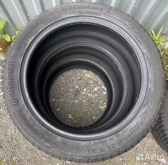 Continental IceContact 3 275/45 R21 110T