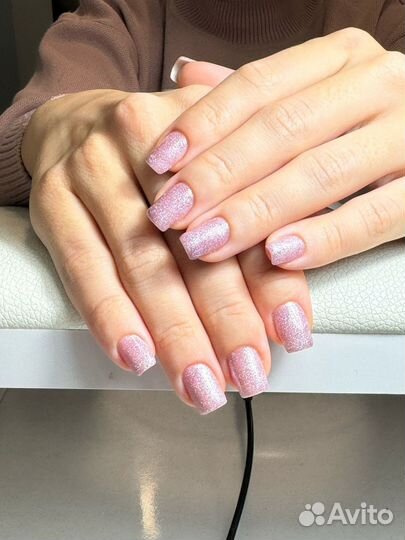 Нужна модель на маникюр