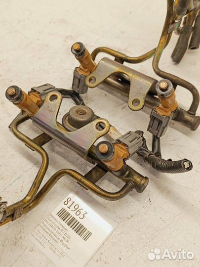 Форсунка топливная Subaru Forester SG5 EJ203