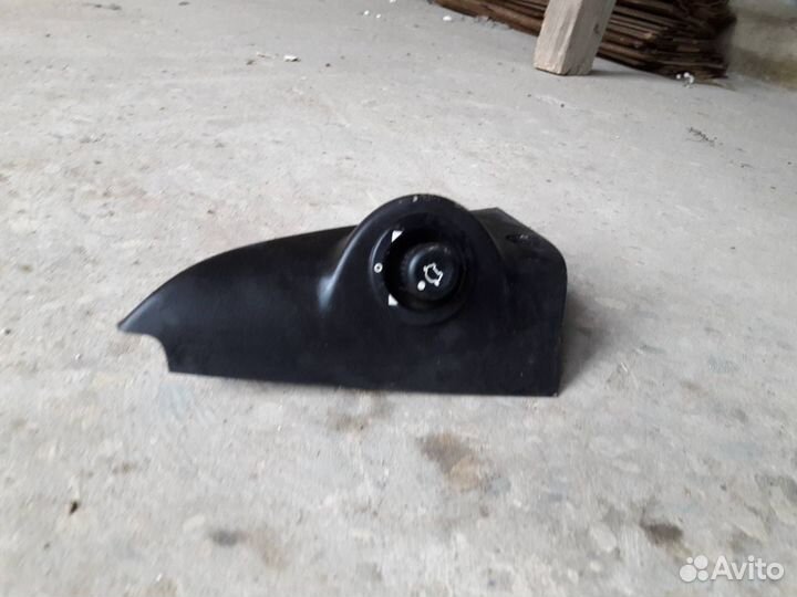 Уголок двери внутренний передний левый Ford Mondeo