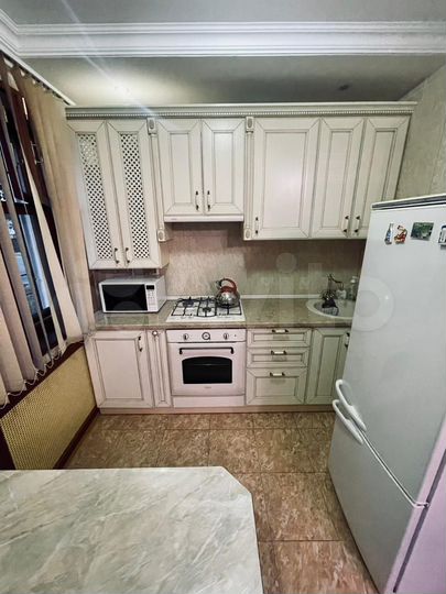 2-к. квартира, 47 м², 1/5 эт.