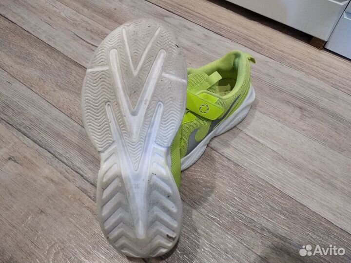 Кроссовки 35 размер