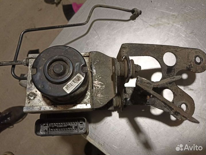 Блок ABS Volkswagen Jetta