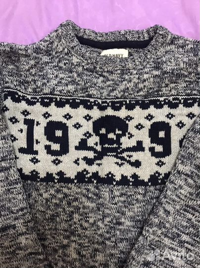 Свитер на мальчика 140