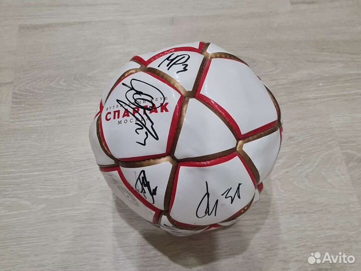 Футбольный мяч футбольного клуба спартак москва