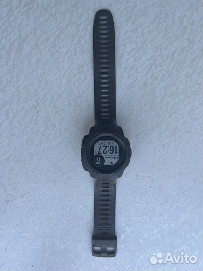 Часы Garmin