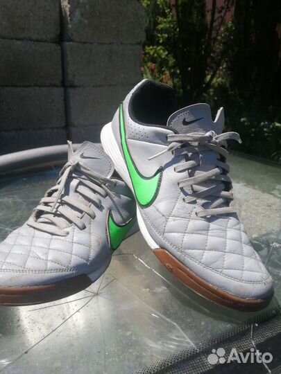 Футбольные бутсы Nike для зала, оригинал
