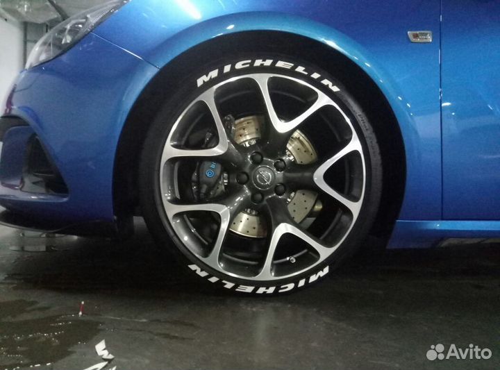 Наклейки на шины