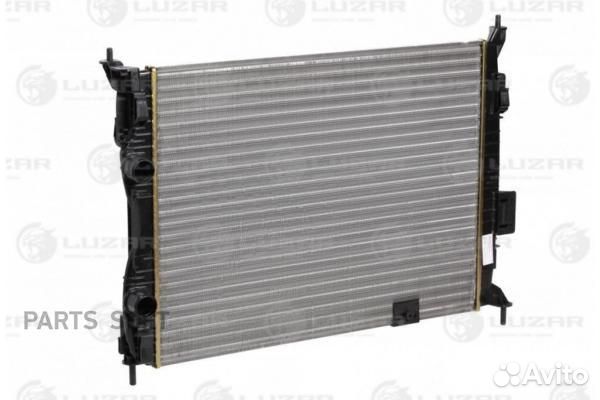 Радиатор охлаждения Ниссан Кашкай 06- 1.6i