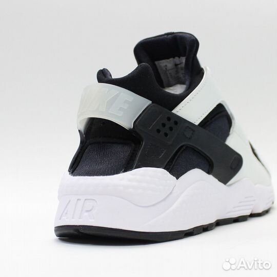 Новые кроссовки Nike Huarache OG 