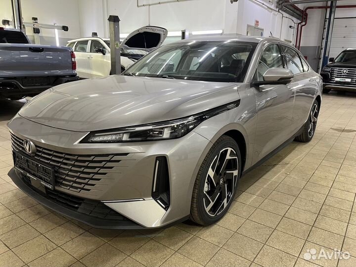 Changan Lamore 1.5 AMT, 2023