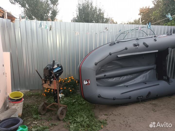 Надувная лодка пвх