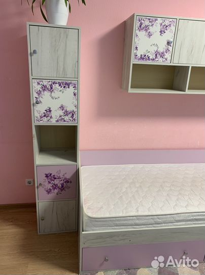 Мебельный гарнитур для девочки